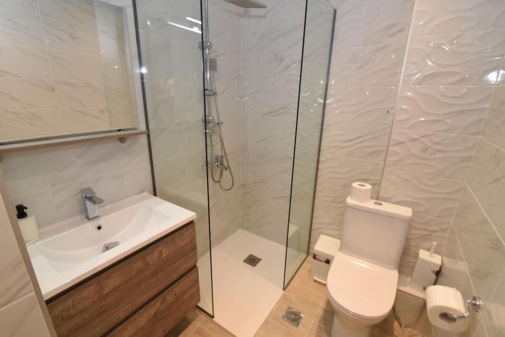 Sea View Luxury Apartment In Nea Kallikratia. Nea Kallikrateia エクステリア 写真